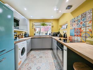 Photo 8- click for photo gallery